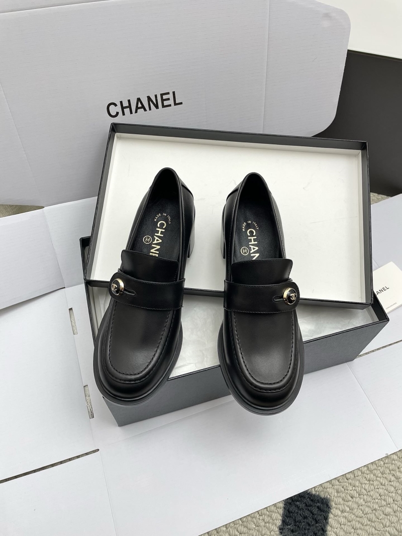 Ch**el loafers